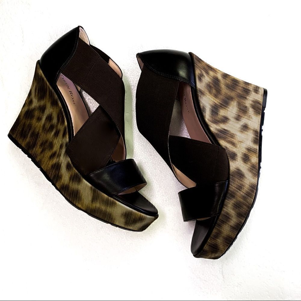 Taryn Rose Sawyer Wedge